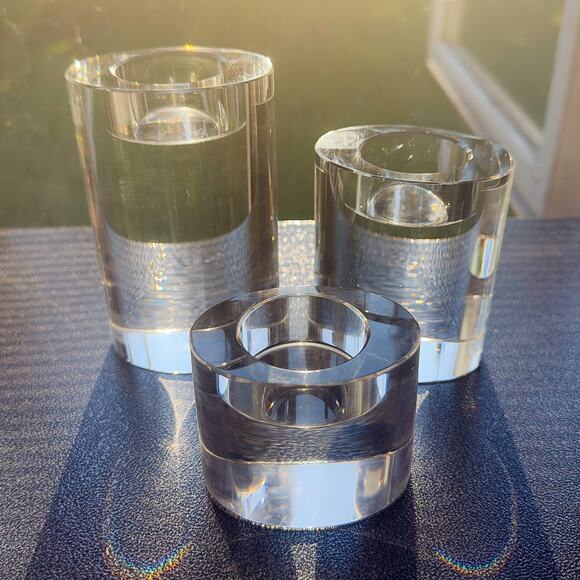 Modern 3-Piece Solid Clear Glass Tealight Candle Holder Set in 3 Heights - Picture 3 of 7